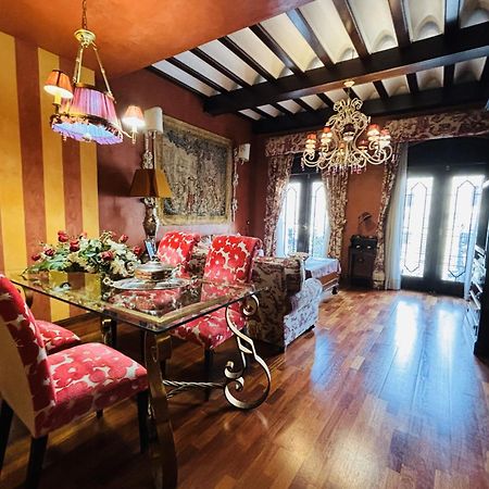 Plaza San Francisco Luxury Apartment Seville Exterior photo